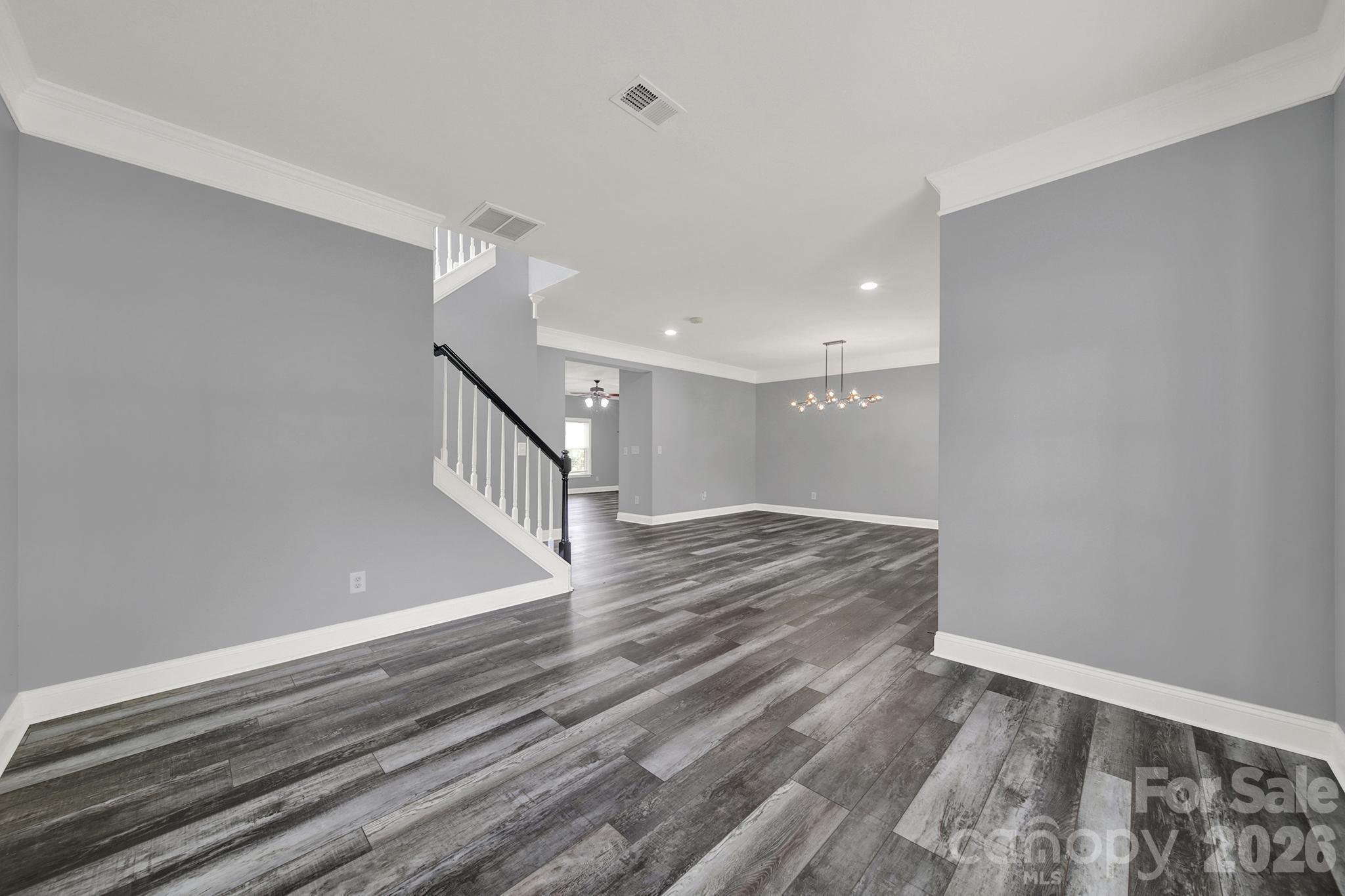325 Mt Side Way Fort Mill, SC 29715 - Photo 4 of 47