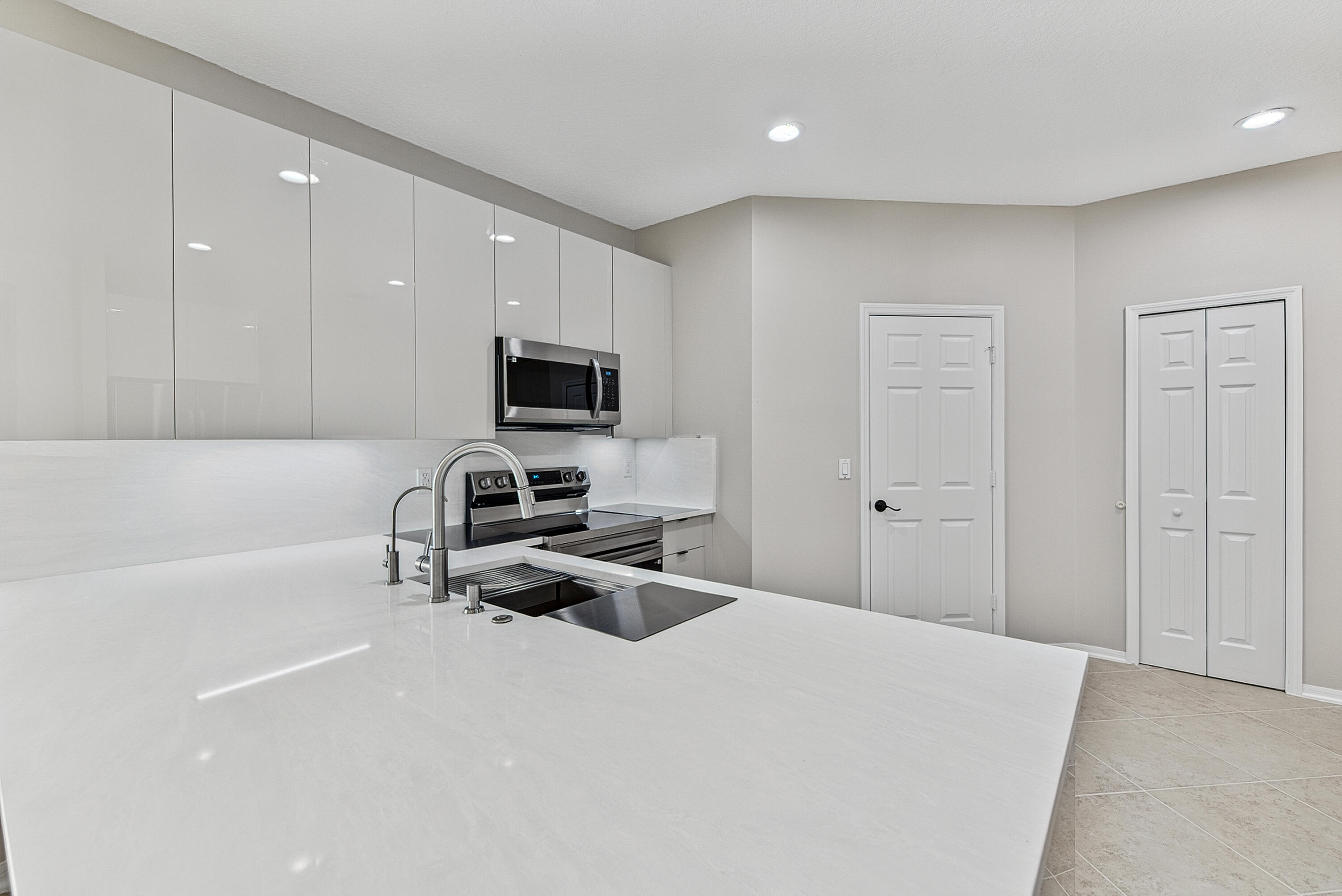 12325 Cascades Pointe Drive Boca Raton, FL 33428 - Photo 24 of 67 schirling-27