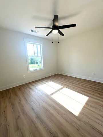 $1,300 | 336 Three Brothers Way, Portland, TN 37148