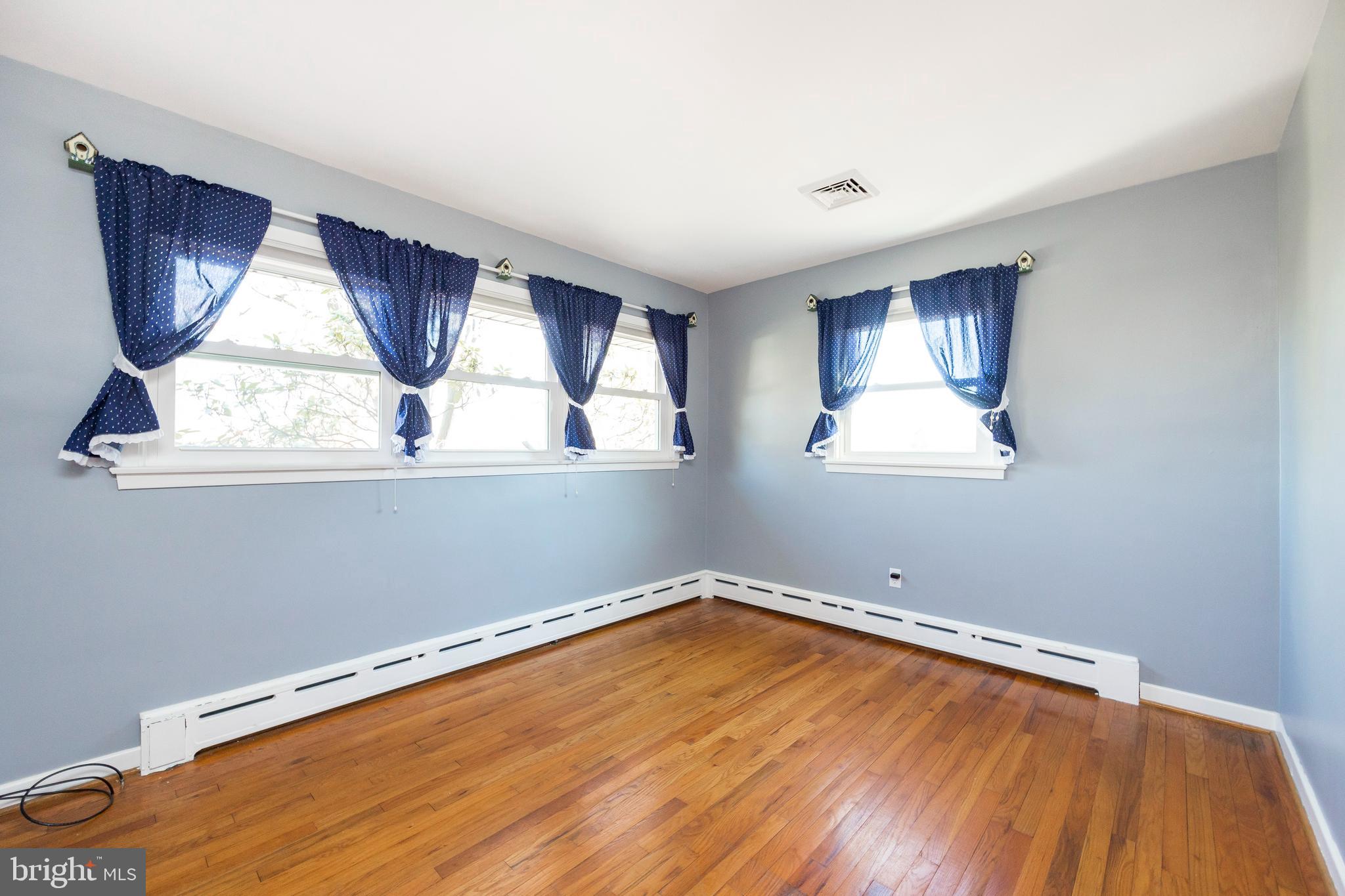 1504 Reed Street Coatesville, PA 19320 - Photo 16 of 33 Bedroom 3