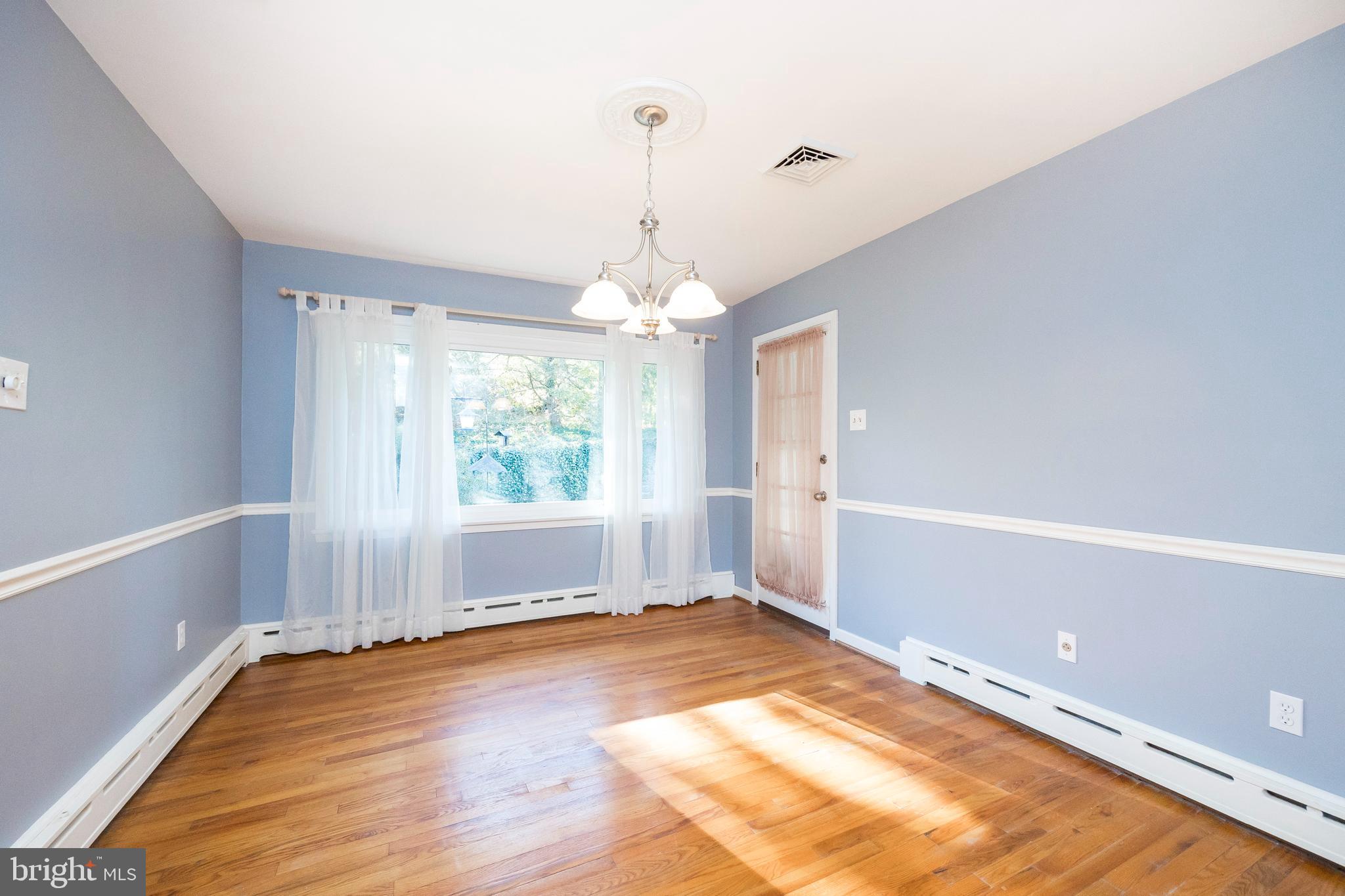 1504 Reed Street Coatesville, PA 19320 - Photo 9 of 33 Dining Room