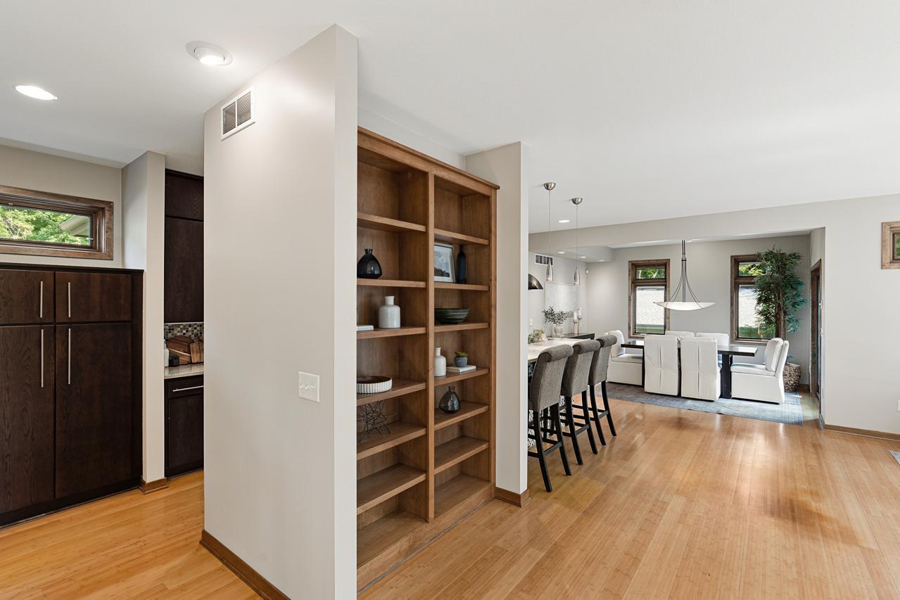 9340 Cedar Forest Road Eden Prairie, MN 55347 - Photo 17 of 46 Gallery Image 17