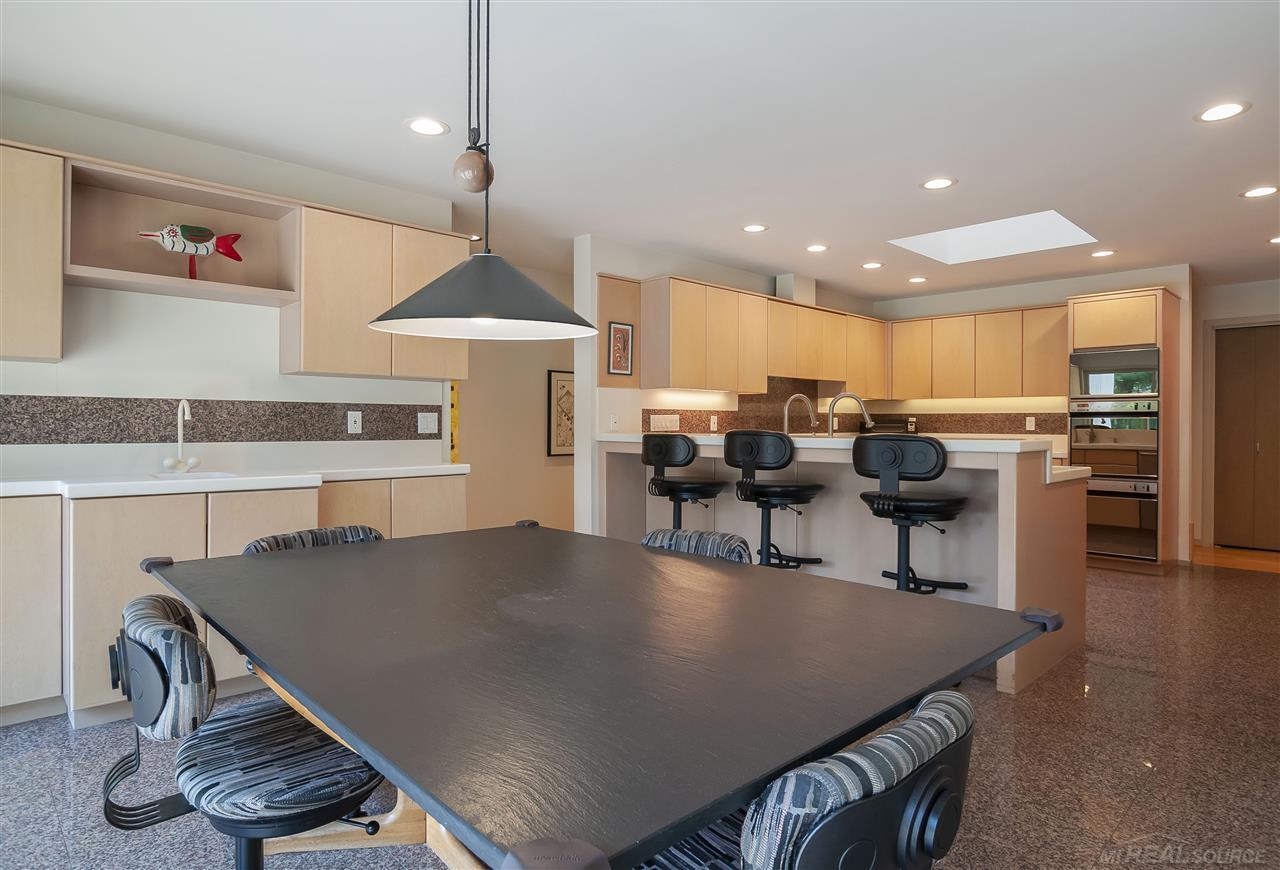 181 Lothrop Road Grosse Pointe, MI 48236 - Photo 26 of 77 31390616-25.JPG