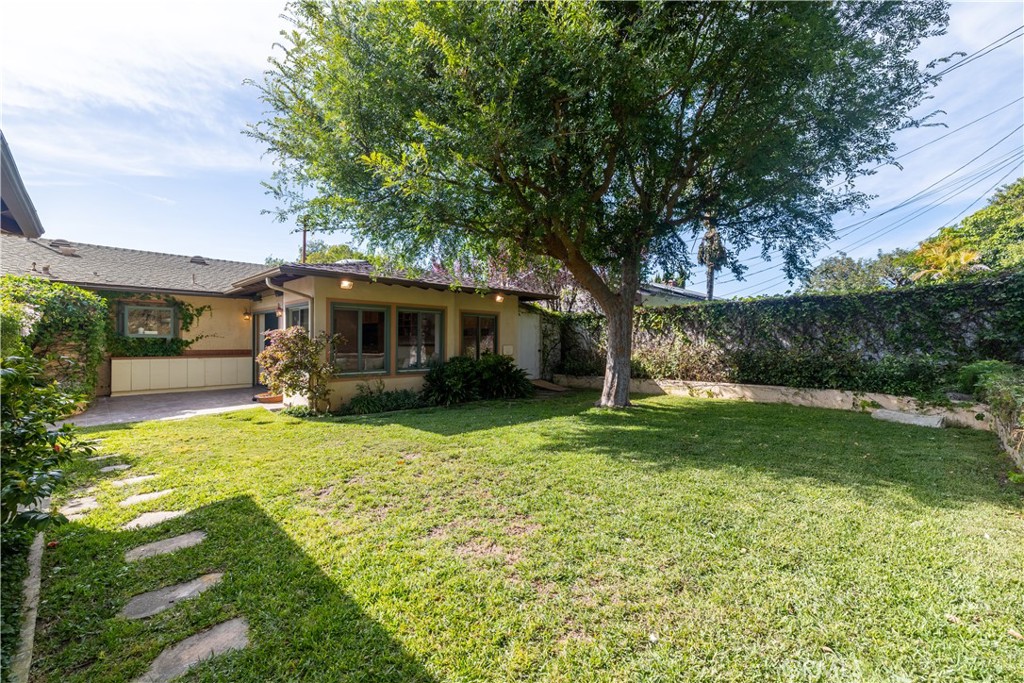 27120 Springcreek Road Rancho Palos Verdes, CA 90275 - Photo 30 of 37 Backyard