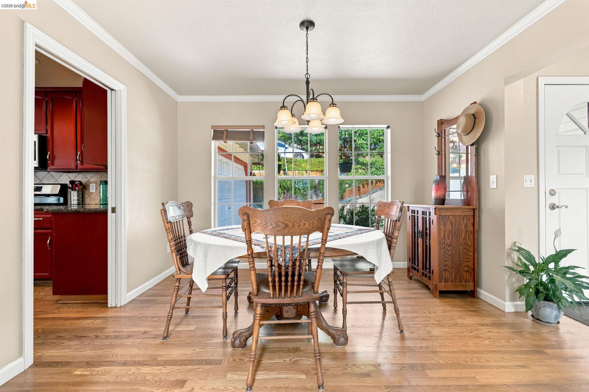 23985 Hitching Post Road Sonora, CA 95370 - Photo 7 of 38 Gallery Image 7