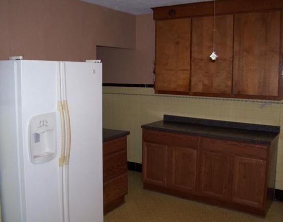 68 Lyndale Street Springfield, MA 01108 - Photo 13 of 25