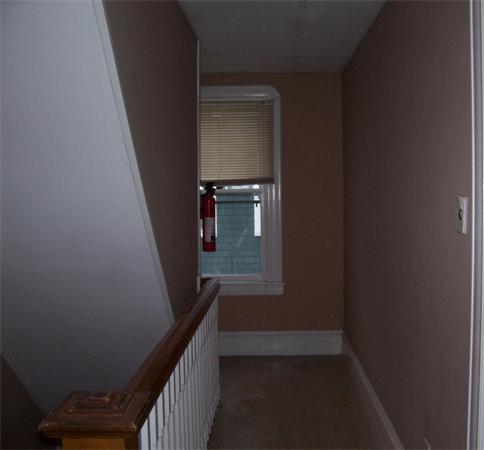 68 Lyndale Street Springfield, MA 01108 - Photo 17 of 25