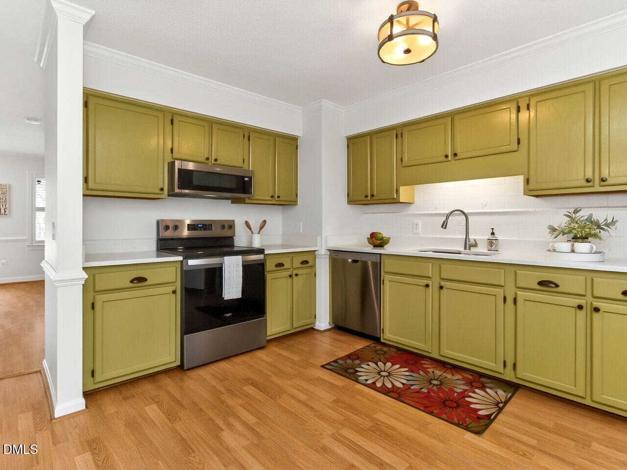 1282 Shadow Bark Court Raleigh, NC 27603 - Photo 11 of 35 011-1280x960-kitchen