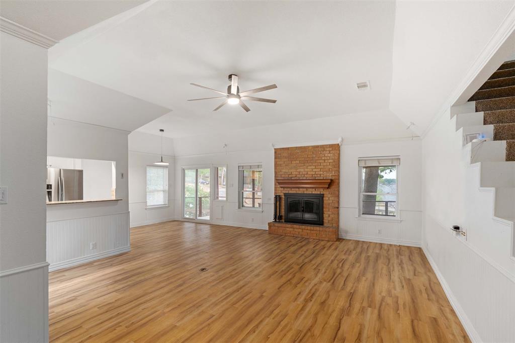 316 Oak Lane Tool, TX 75143 - Photo 4 of 30