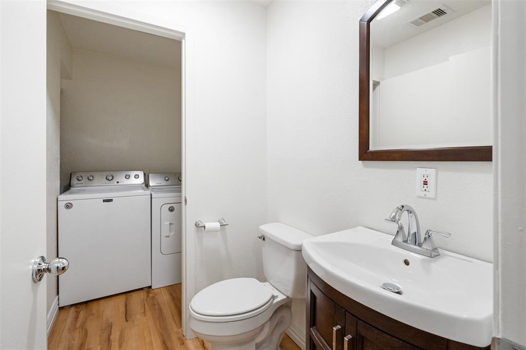 316 Oak Lane Tool, TX 75143 - Photo 10 of 30