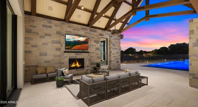 $8,500,000 | 11812 South 71st Street, Tempe, AZ 85284