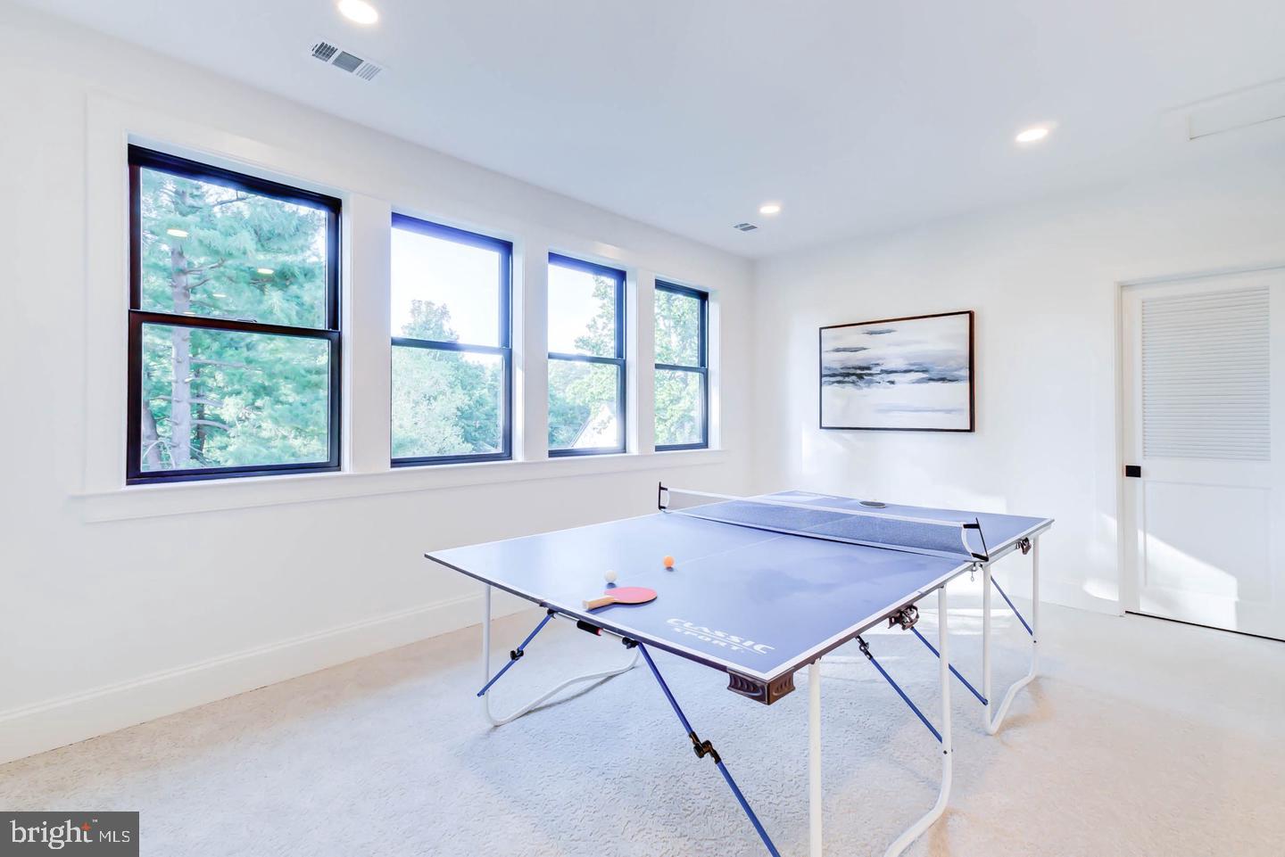 7102 Alger Road Falls Church, VA 22042 - Photo 21 of 30 Gallery Image 21