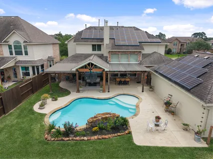 $539,000 | 19015 Rustling Ridge Drive, Tomball, TX 77377