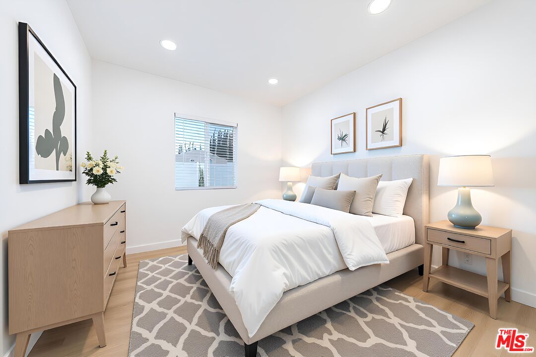 8446 Penfield Avenue Winnetka, CA 91306 - Photo 18 of 38