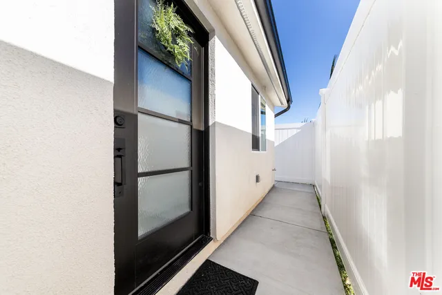 a view of an entryway