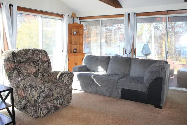 $450,000 | 60 Shore Road, Douglas, MA 01516