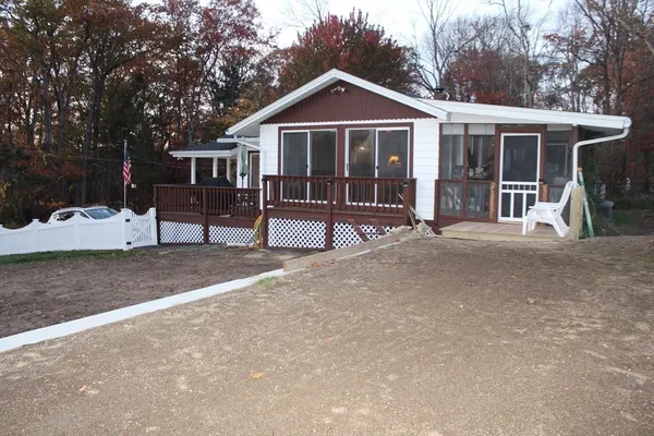 $450,000 | 60 Shore Road, Douglas, MA 01516