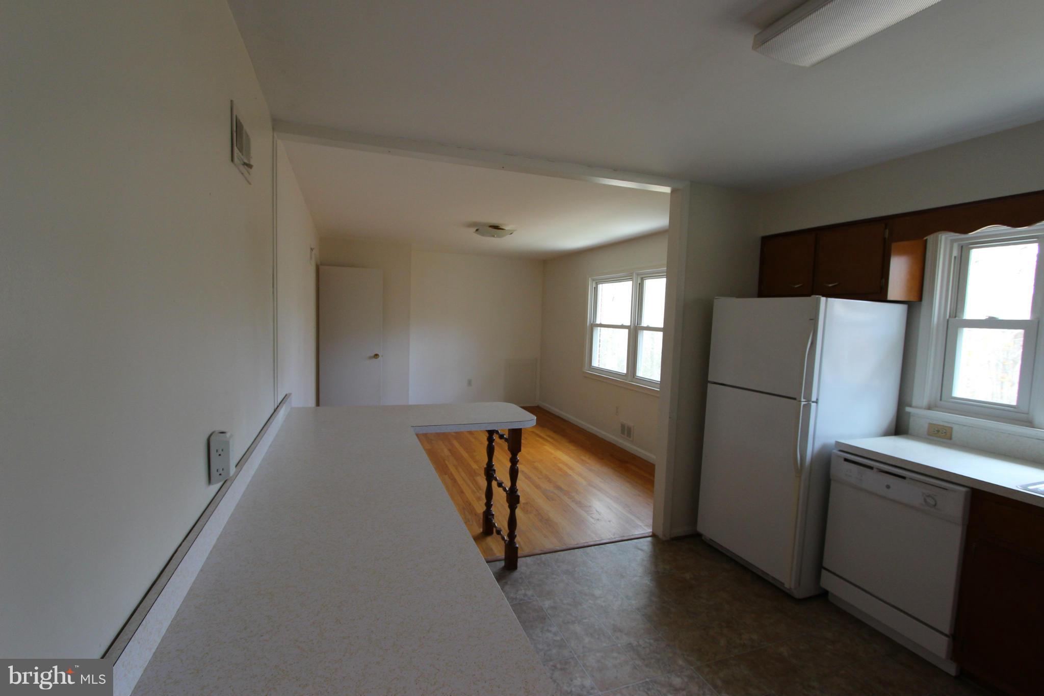 7029 Union Mill Road Clifton, VA 20124 - Photo 7 of 15 Kitchen