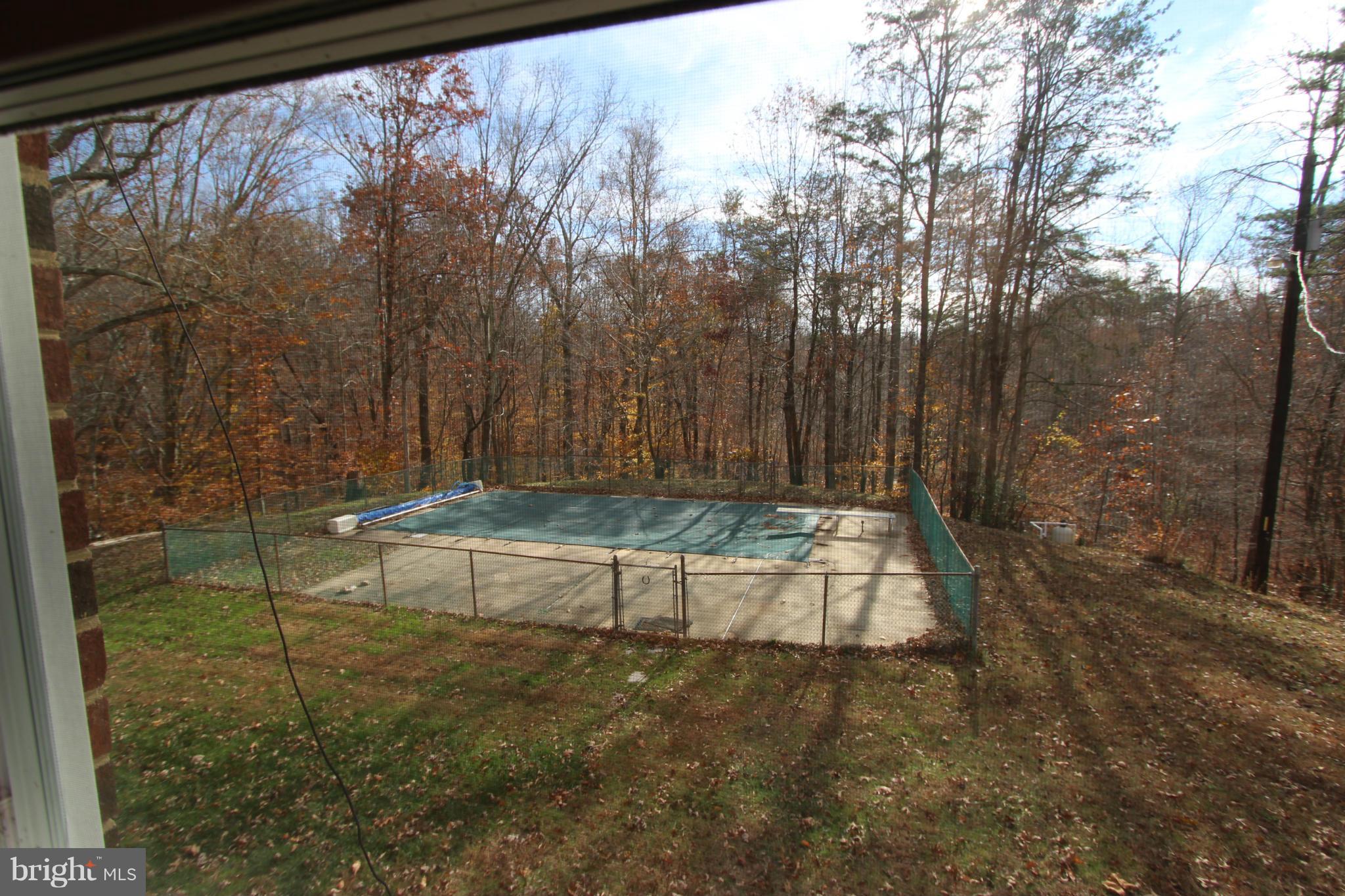 7029 Union Mill Road Clifton, VA 20124 - Photo 10 of 15 Exterior (General)