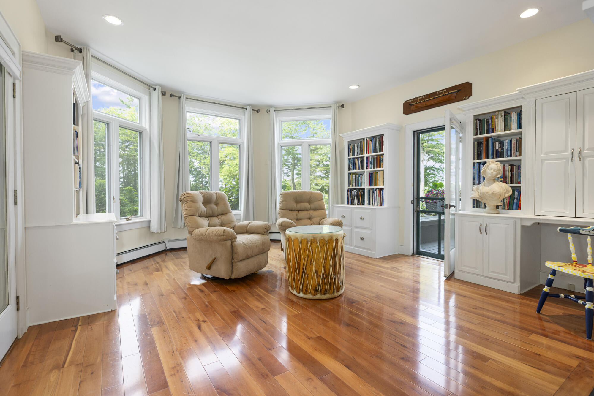 7 LMC Lane Freeport, ME 04032 - Photo 44 of 89 Family room