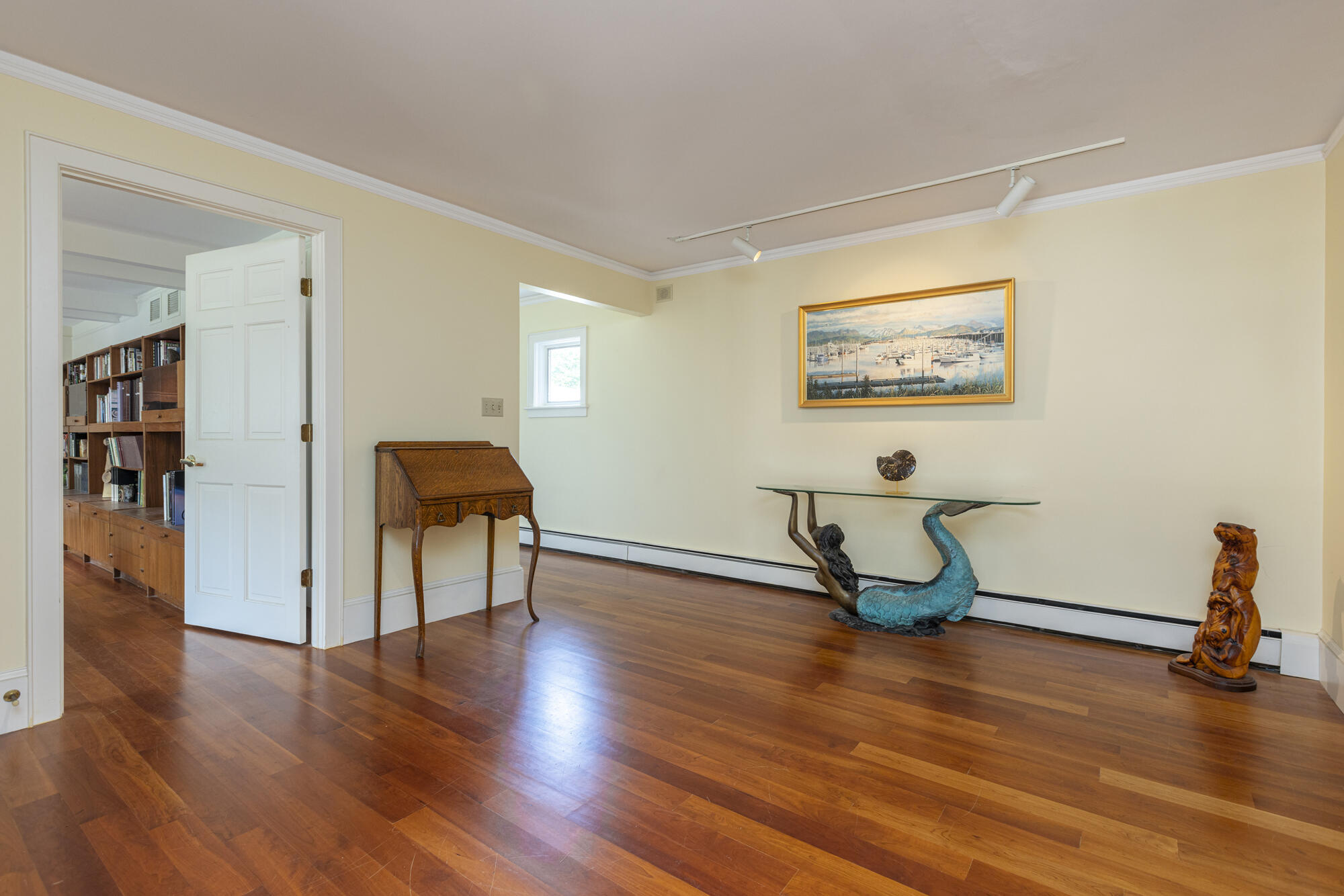 7 LMC Lane Freeport, ME 04032 - Photo 51 of 89 Second Floor Landing