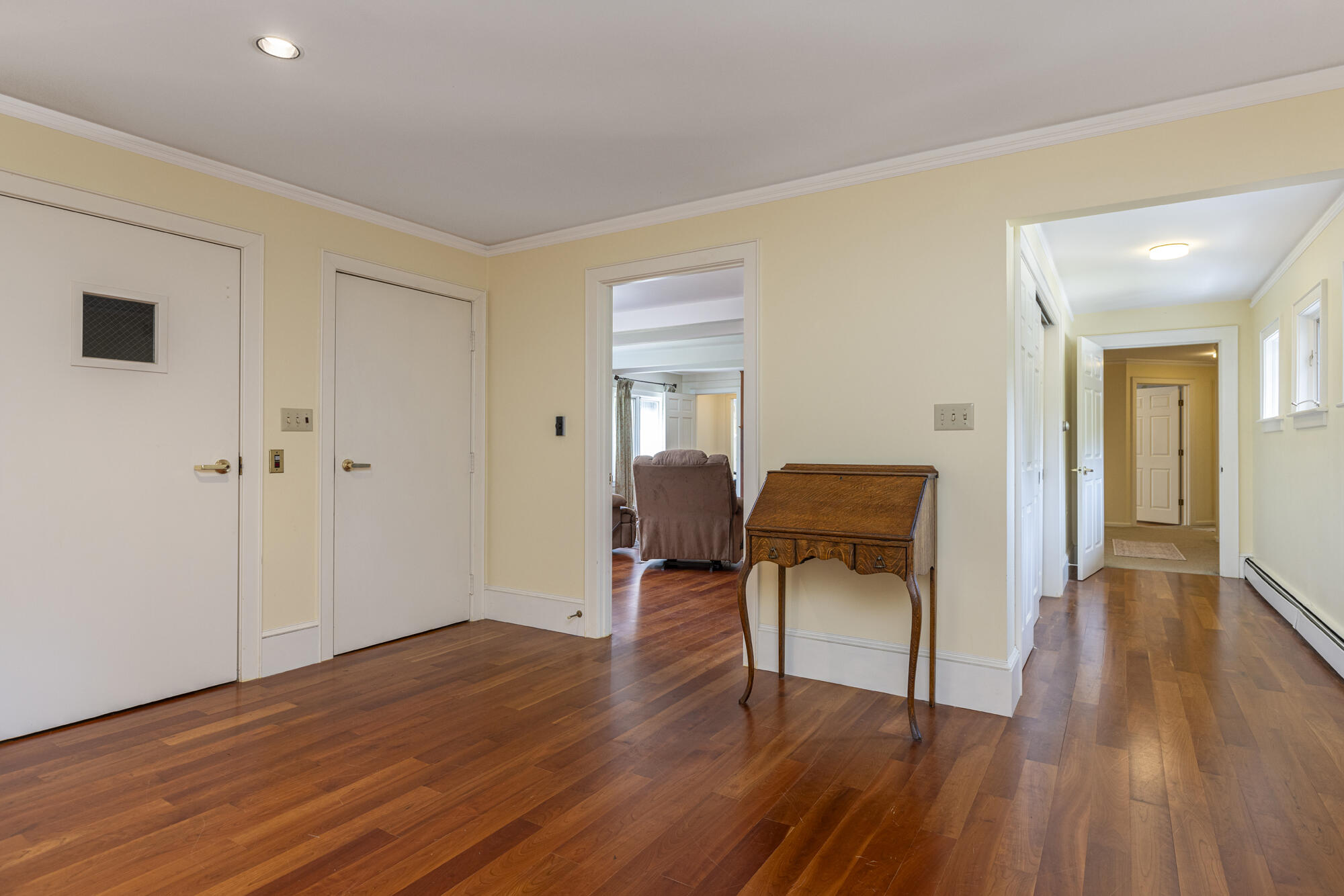 7 LMC Lane Freeport, ME 04032 - Photo 52 of 89 Second Floor Landing