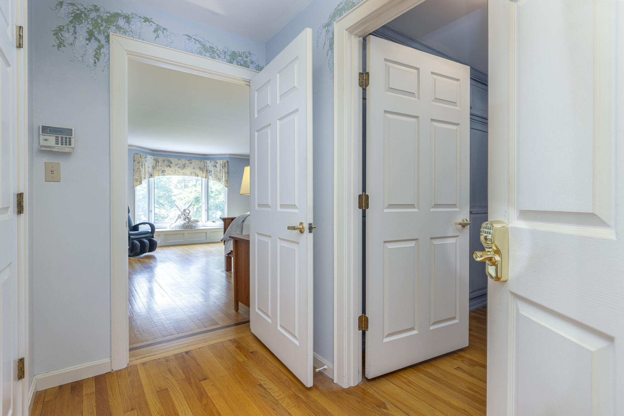 7 LMC Lane Freeport, ME 04032 - Photo 53 of 89 Entrance to Primary Suite