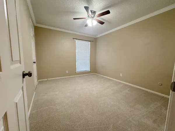 $1,750 | 919 South Weatherred Drive, Unit 135, Richardson, TX 75080