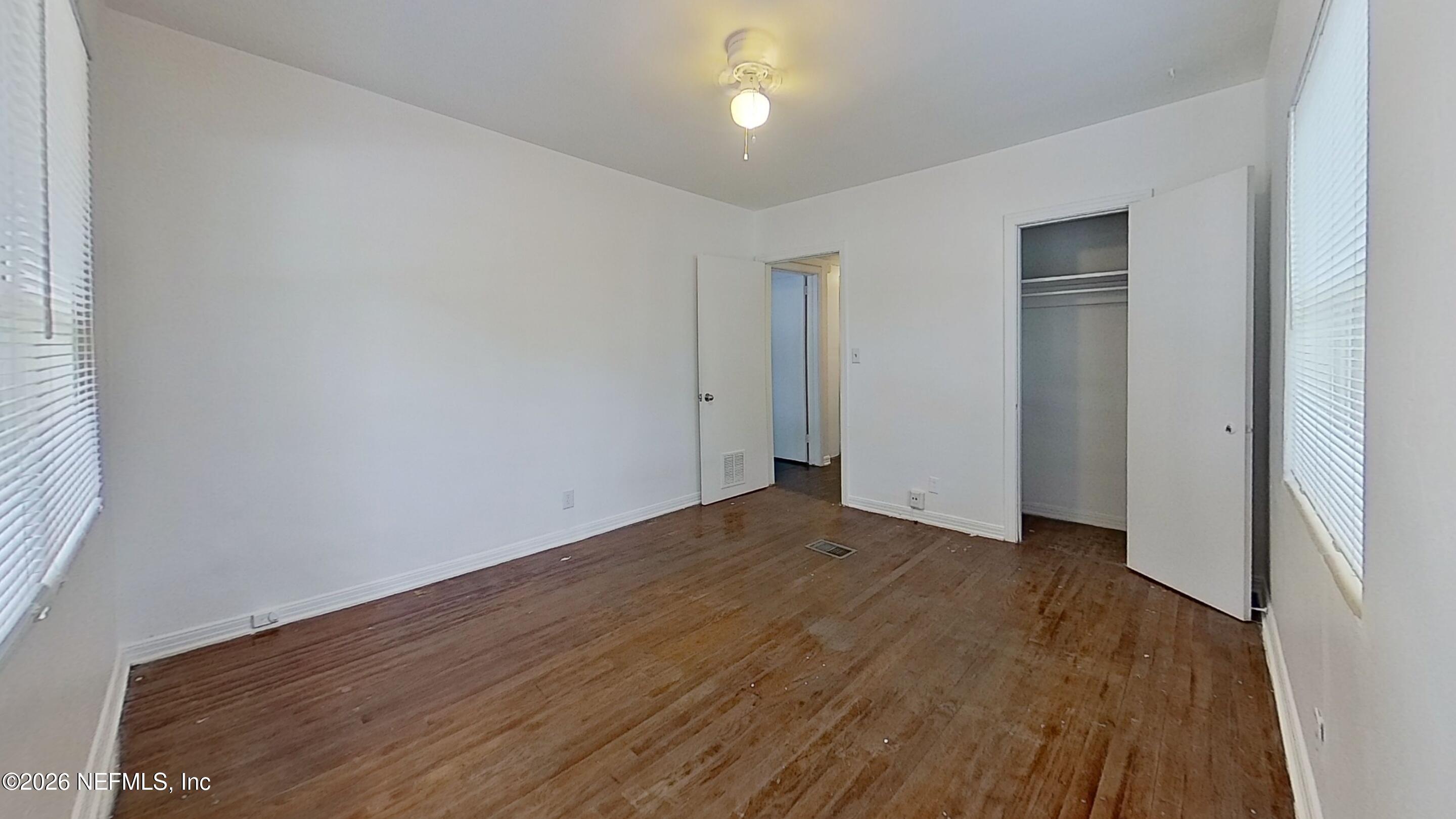 1464 Holmesdale Road, Unit 2 Jacksonville, FL 32207 - Photo 11 of 13 Bedroom (20)
