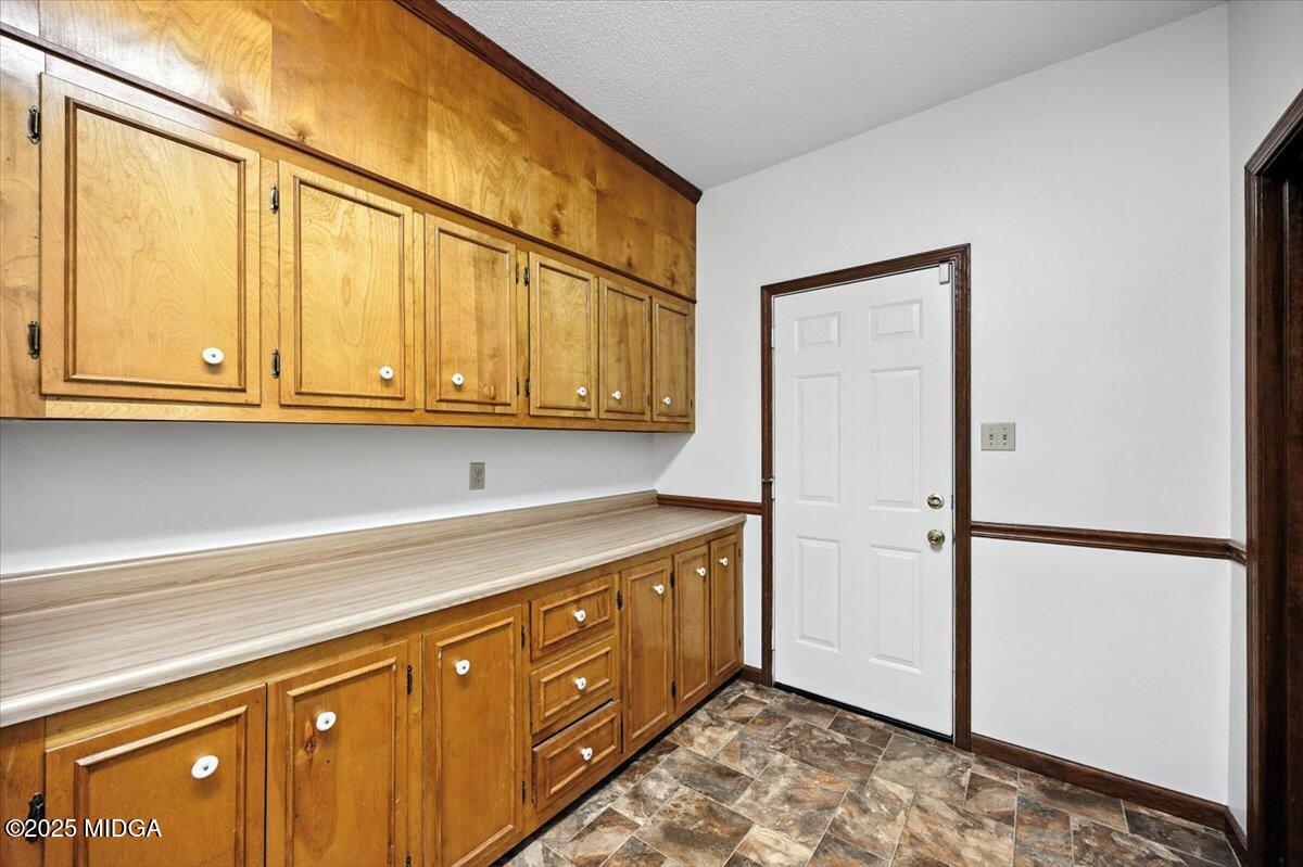 311 Country Creek Road Macon, GA 31220 - Photo 13 of 40 13