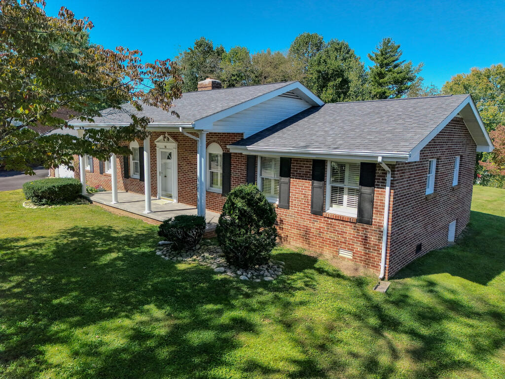 94 Ridge Road Lebanon, VA 24266 - Photo 14 of 44 Gallery Image 14