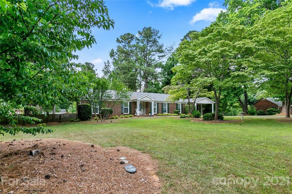 2116 Hempstead Road Rock Hill, SC 29732 - Photo 3 of 38 Gallery Image 3