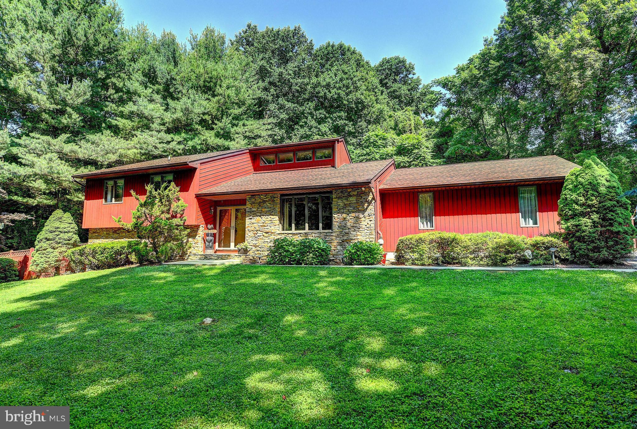 4516 Meadowcliff Road Glen Arm, MD 21057 - Photo 2 of 29 Contemporary Architecture