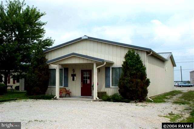 5742 Hanover Road, Unit 1 Hanover, PA 17331 - Photo 2 of 3