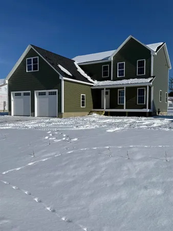 $579,000 | 40 Dozer Drive, St. Albans Town, VT 05478