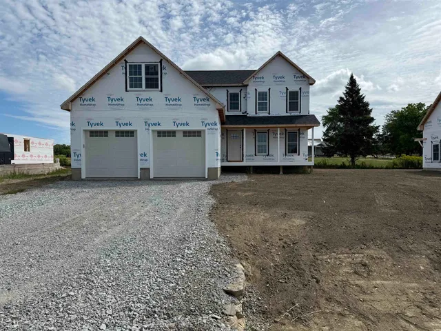 $579,000 | 40 Dozer Drive, St. Albans Town, VT 05478