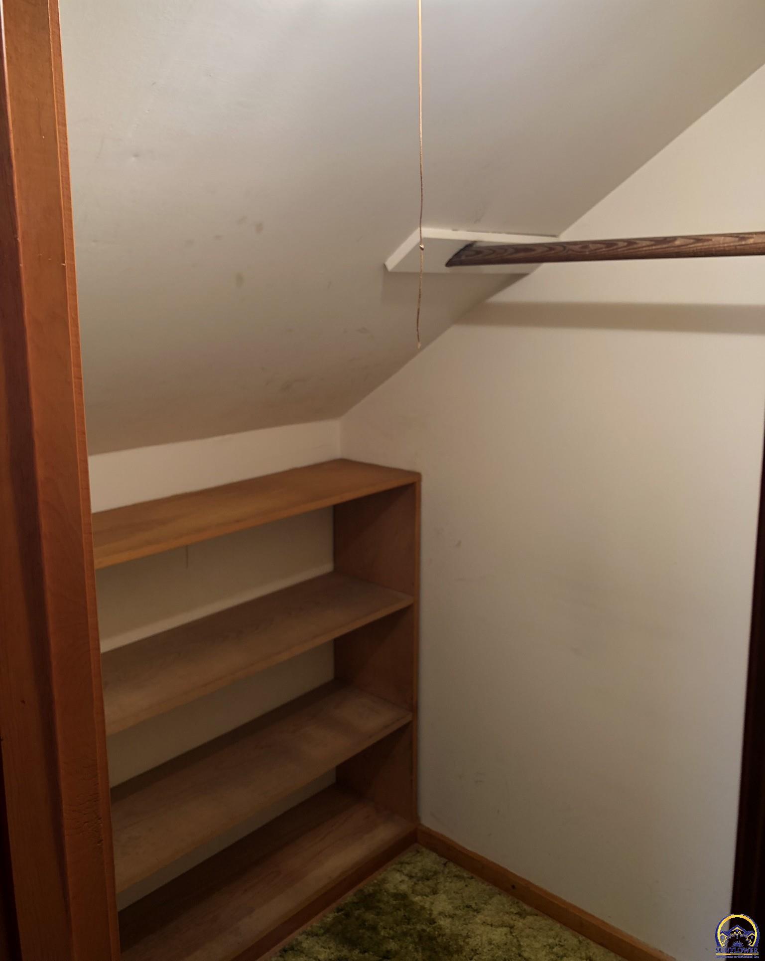 2024 Southwest Stone Avenue Topeka, KS 66604 - Photo 24 of 30