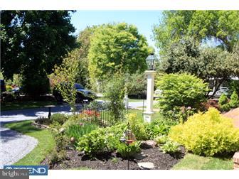 205 2nd Street Riverton, NJ 08077 - Photo 5 of 11 View