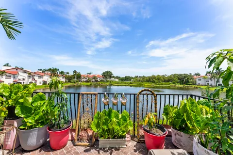 $2,350,000 | 1527 Estuary Trail, Delray Beach, FL 33483
