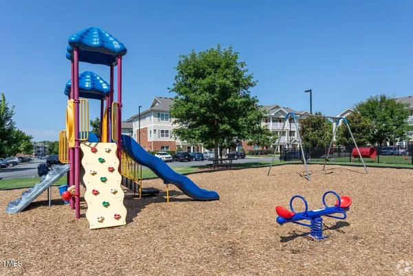 $1,619 | 1000 Broadstone Way, Unit B3, Apex, NC 27502