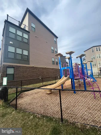 $4,000 | 2527 Emerald Branch Drive, Hyattsville, MD 20782