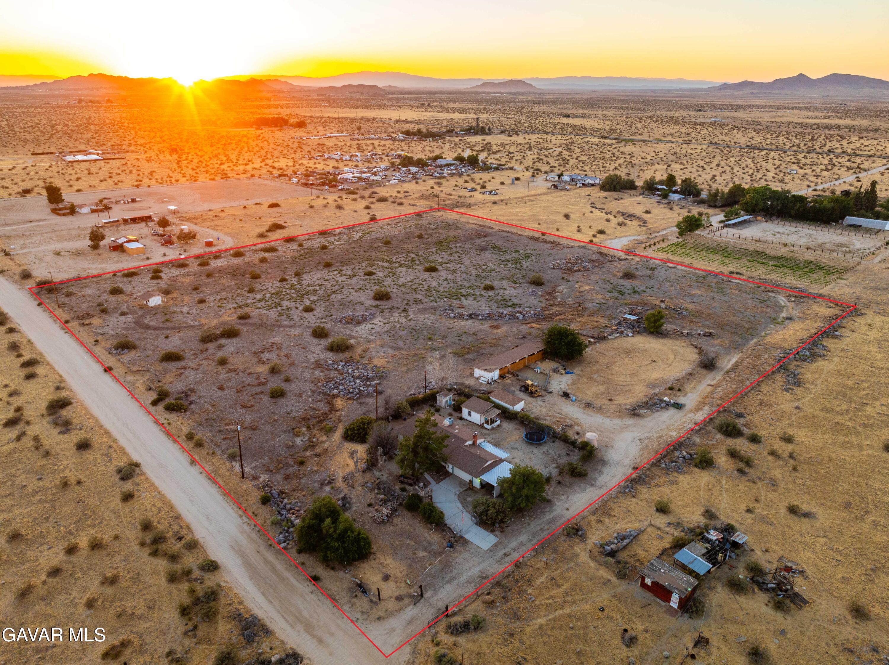 20539 East Ave R Palmdale, CA 93591 - Photo 2 of 55 R-02