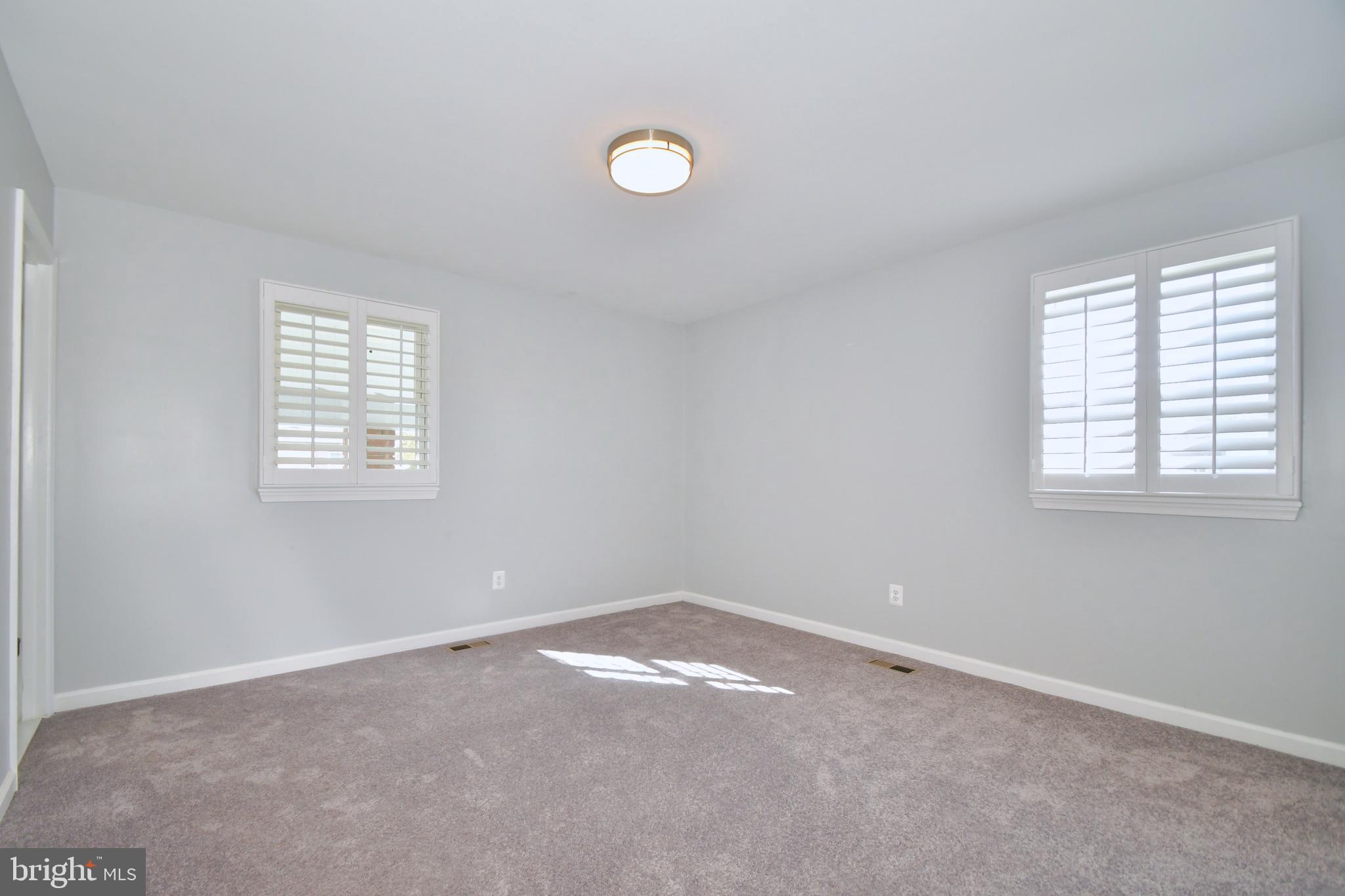 533 Riverside Drive Baltimore, MD 21221 - Photo 19 of 43 Master Bedroom