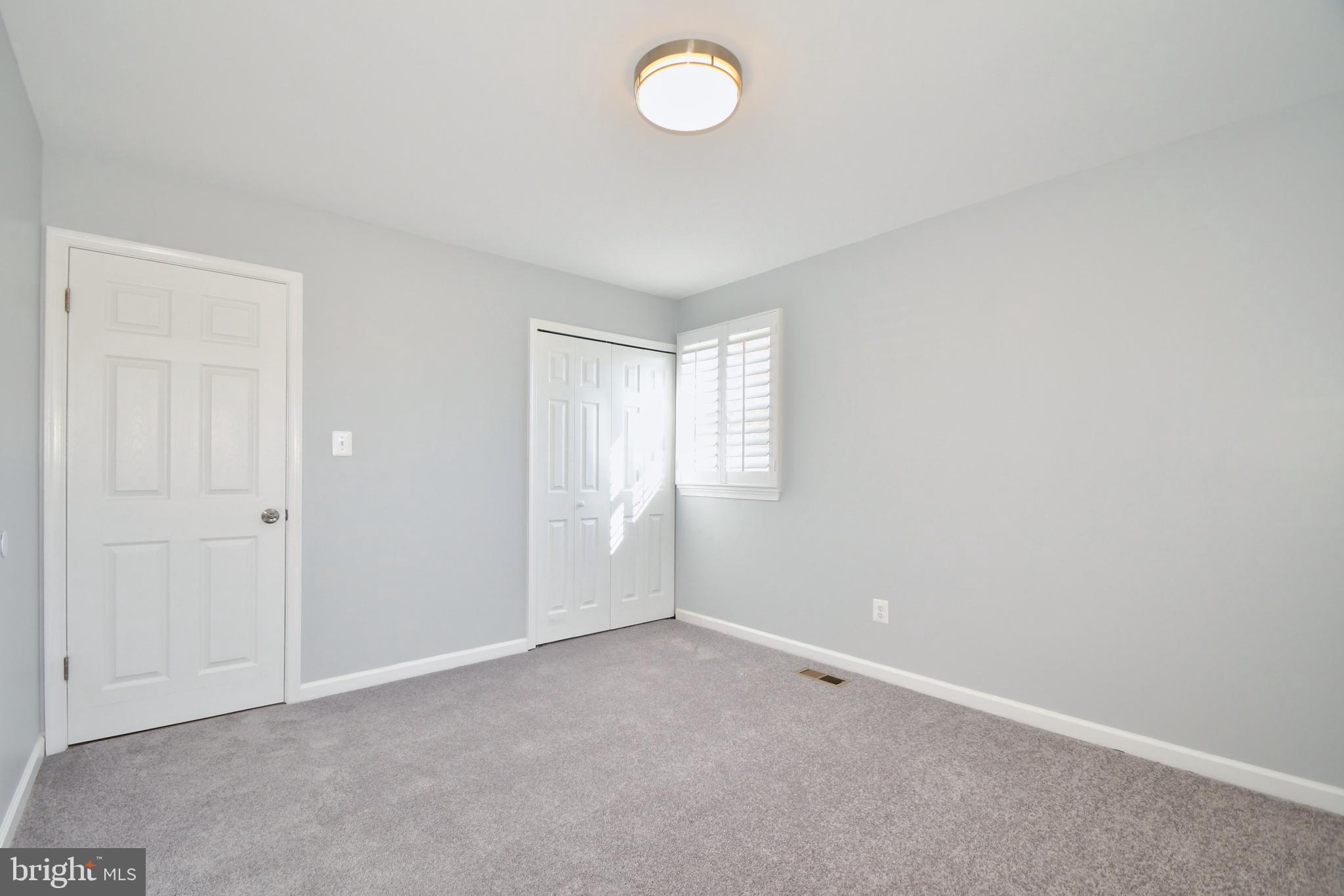 533 Riverside Drive Baltimore, MD 21221 - Photo 24 of 43 Bedroom 2