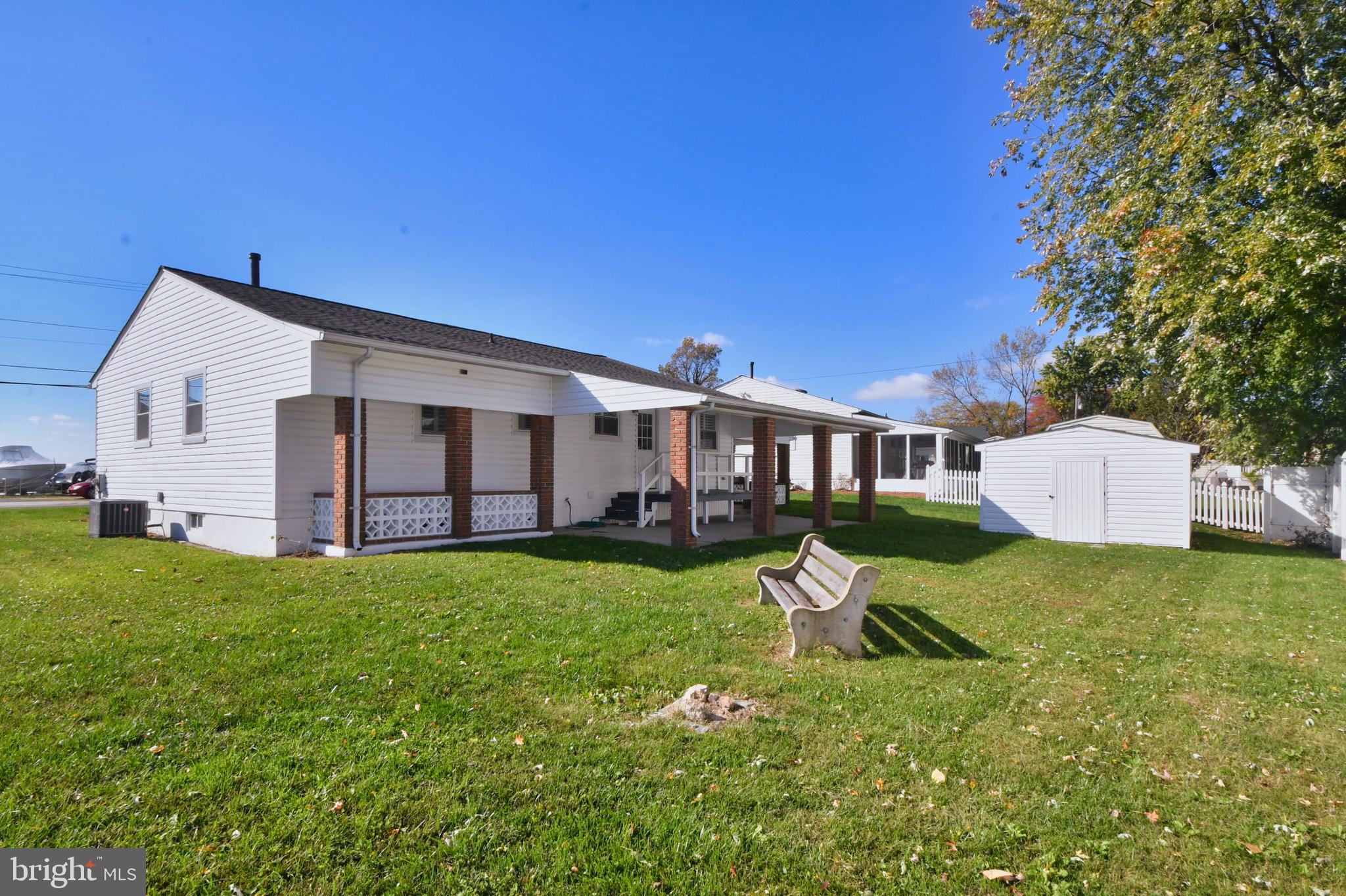 533 Riverside Drive Baltimore, MD 21221 - Photo 4 of 43 Rear VIew