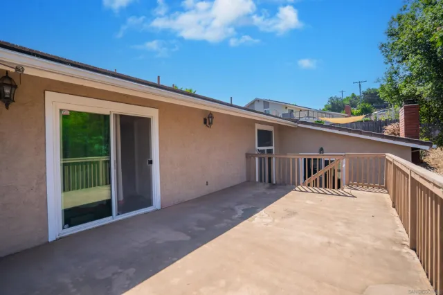 $899,000 | 1116 Circle Drive, Escondido, CA 92025