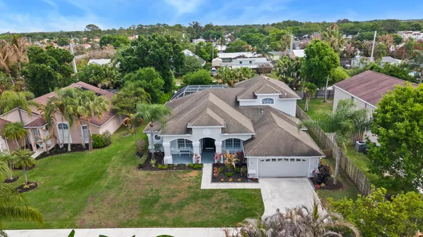 $875,000 | 3019 Southwest Captiva Court, Palm City, FL 34990