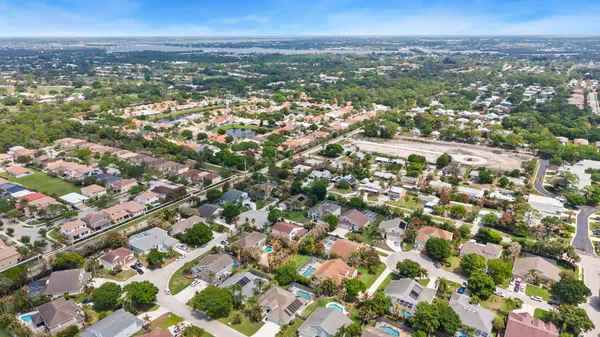 $875,000 | 3019 Southwest Captiva Court, Palm City, FL 34990