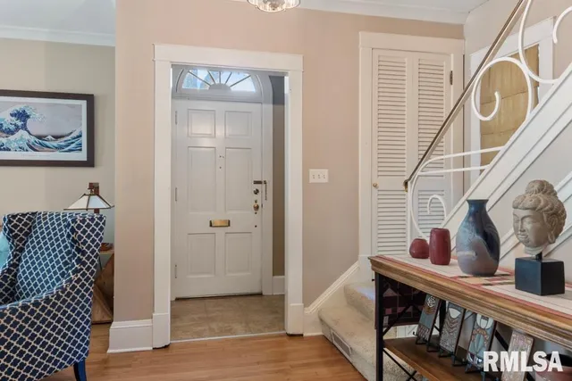 $229,900 | 8 Duncan Park, Jacksonville, IL 62650