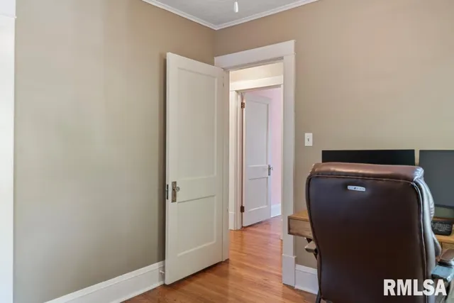 $229,900 | 8 Duncan Park, Jacksonville, IL 62650